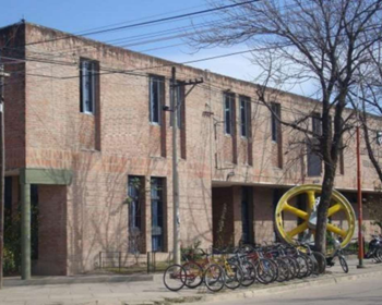 Nuevas Extensiones Áulicas 