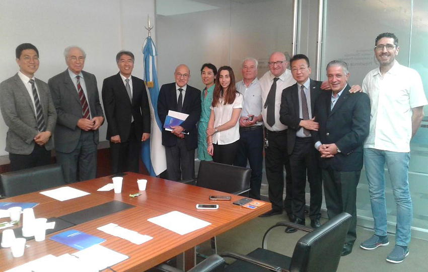 Encuentro con investigadores coreanos